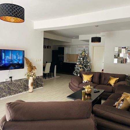 Gold Luxury Apartment Kumanowo Zewnętrze zdjęcie