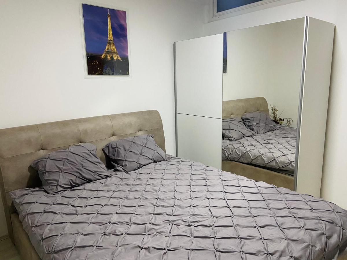 Gold Luxury Apartment Kumanowo Zewnętrze zdjęcie