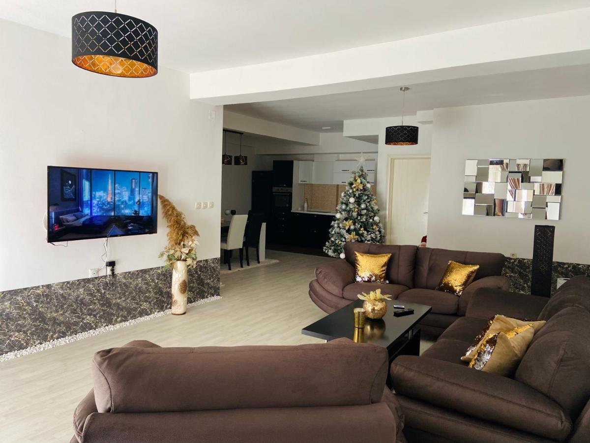 Gold Luxury Apartment Kumanowo Zewnętrze zdjęcie