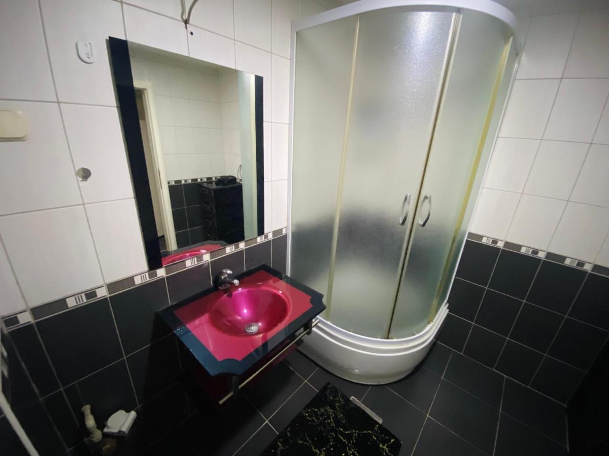 Gold Luxury Apartment Kumanowo Zewnętrze zdjęcie